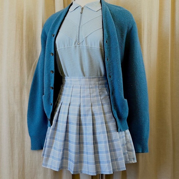 Pleated Mini Skirt Plaid Skort High-Waisted with Built-In Shorts - Picture 2 of 4